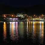 Vis 3*