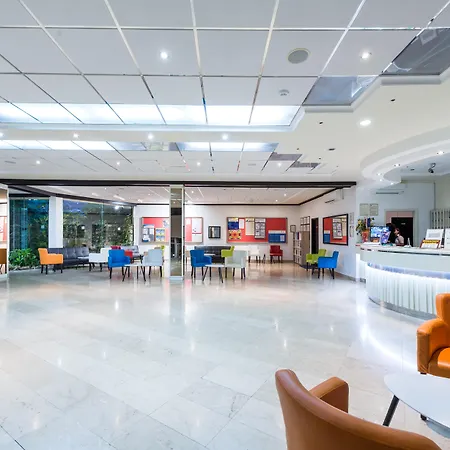 Vis Hotel