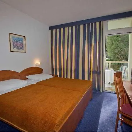Vis 3* Dubrovnik