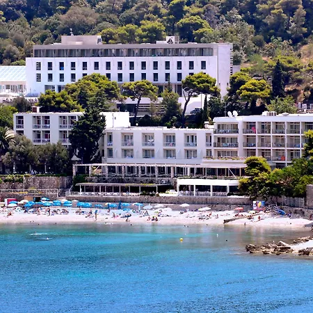 Vis Hotel 3*