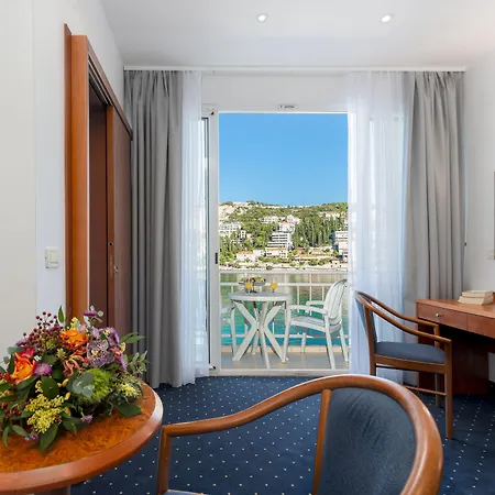 Vis Hotel 3*
