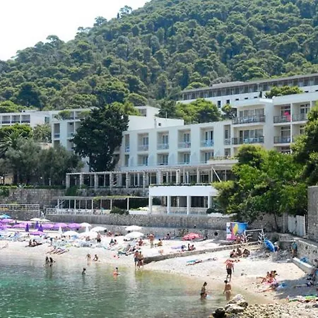 Vis Ντουμπρόβνικ