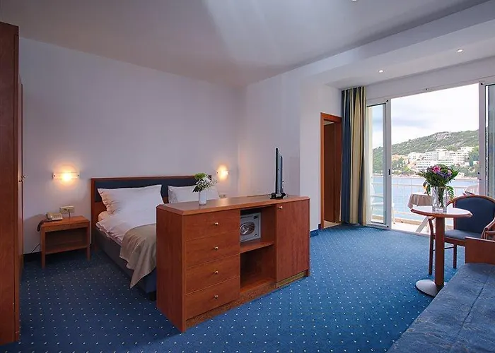 Отель Vis Дубровник