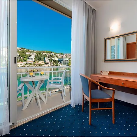 Hotell Vis 3*