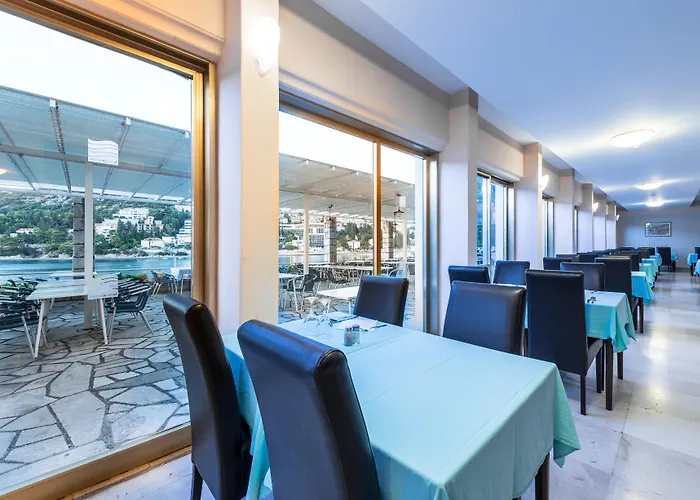 Vis מלון דוברובניק