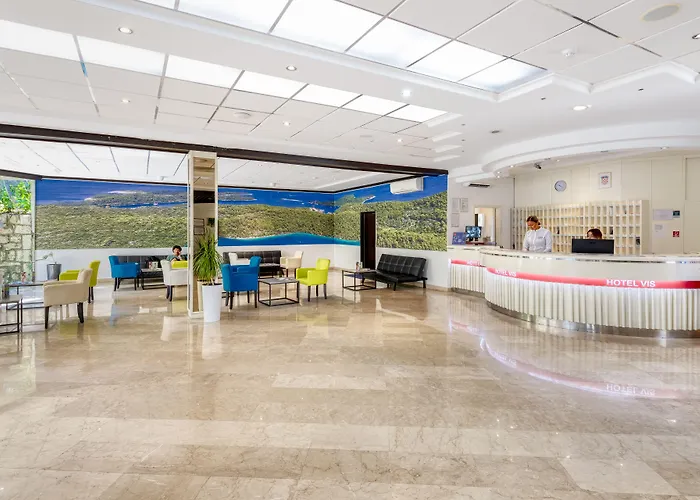 Vis 3* דוברובניק